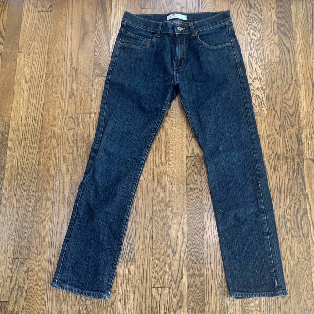 Lee Modern Fit Straight Fit Straight Leg Jeans
